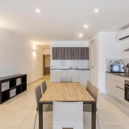 Wonderful Marina 3br Home, With Lux Interior W/ac By 360 Estates Apartament *