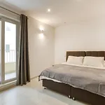 Apartment Wonderful Marina 3br Home, With Lux Interior W/ac By 360 Estates *