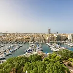 Wonderful Marina 3br Home, With Lux Interior W/ac By 360 Estates Apartment *