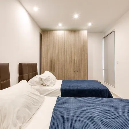 Apartamento Wonderful Marina 3br Home, With Lux Interior W/ac By 360 Estates Tal-Pietà