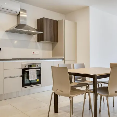 Apartamento Wonderful Marina 3br Home, With Lux Interior W/ac By 360 Estates