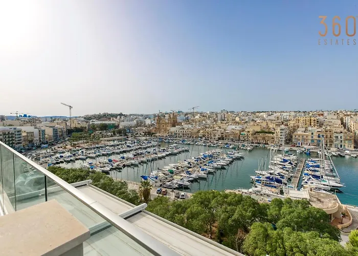 Wonderful Marina 3br Home, With Lux Interior W/ac By 360 Estates Pietà