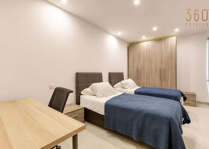 Lejlighed Wonderful Marina 3br Home, With Lux Interior W/ac By 360 Estates Pietà