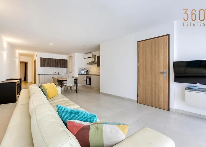 Wonderful Marina 3br Home, With Lux Interior W/ac By 360 Estates Lejlighed Pietà